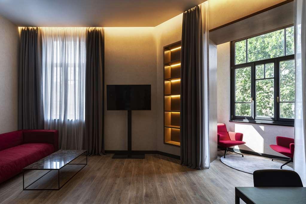 فندق Radisson Red تبليسي الغرفة الصورة