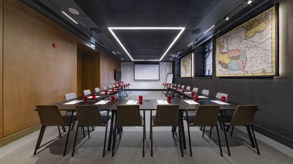 فندق Radisson Red تبليسي المرافق الصورة